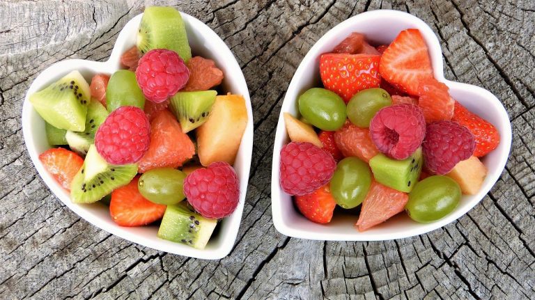 Frutta: perché i bimbi devono assumerla
